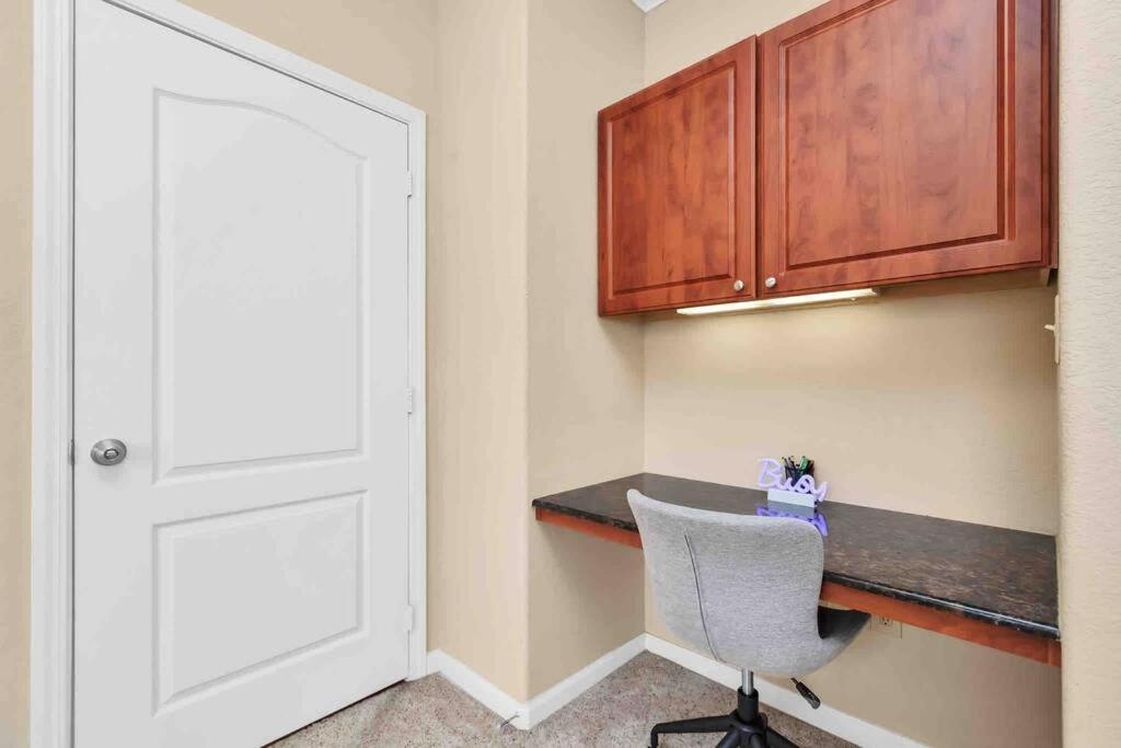 Modern Condo Near Texas Medical Center W Free Parking Houston Esterno foto